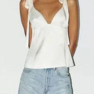 BNWT Zara White Bow Top